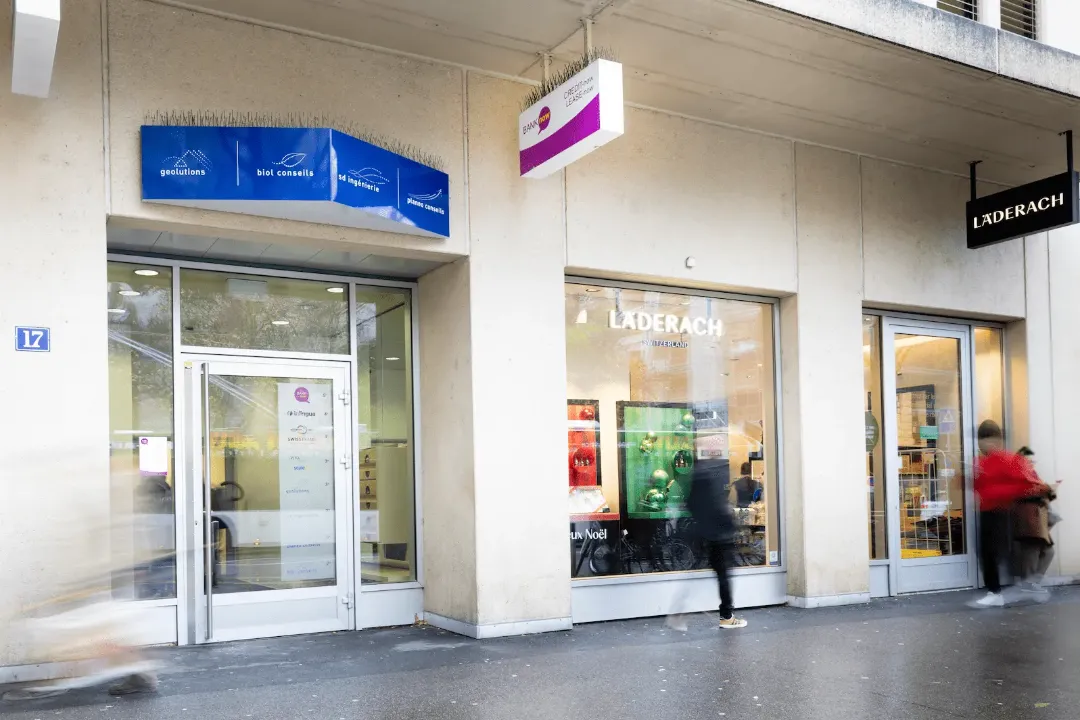 BANK-now branch Lausanne – entrance to the advisory office