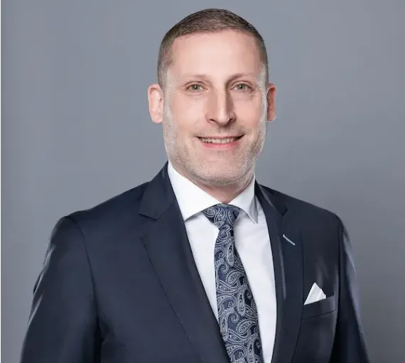 Yves Meier, Head of Vehicle Financing Sales